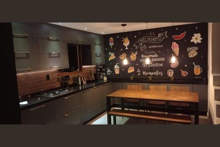 Casa à venda com 3 quartos, 239m² em Vila Curuçá, Santo André