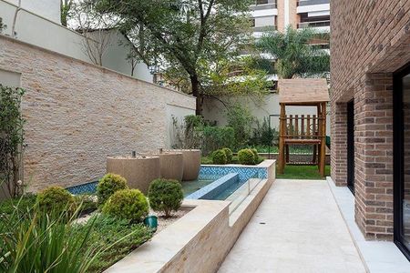 Apartamento à venda com 222m², 2 quartos e 4 vagas
