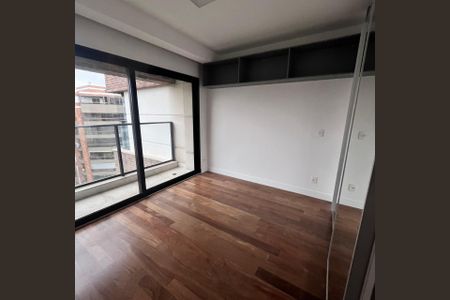 Apartamento à venda com 222m², 2 quartos e 4 vagas