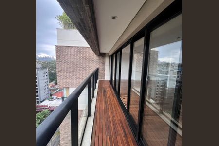 Apartamento à venda com 222m², 2 quartos e 4 vagas