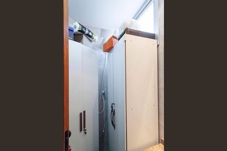 Apartamento à venda com 90m², 3 quartos e 1 vaga Apartamento à venda com 90m², 3 quartos e 1 vagaBanheiro social