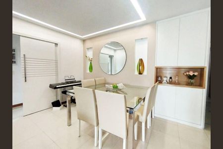 Apartamento à venda com 3 quartos, 120m² em Icaraí, Niterói