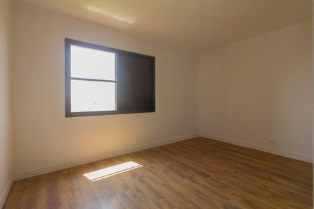 Apartamento à venda com 3 quartos, 167m² em Vila Suzana, São Paulo