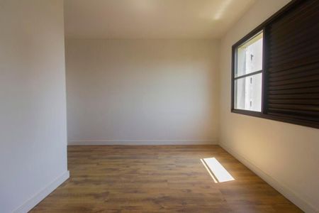 Apartamento à venda com 3 quartos, 167m² em Vila Suzana, São Paulo