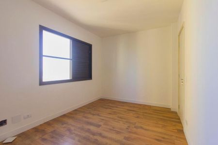 Apartamento à venda com 3 quartos, 167m² em Vila Suzana, São Paulo