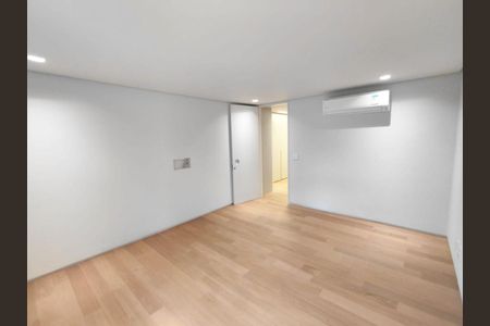 Apartamento à venda com 3 quartos, 370m² em Cerqueira César, São Paulo