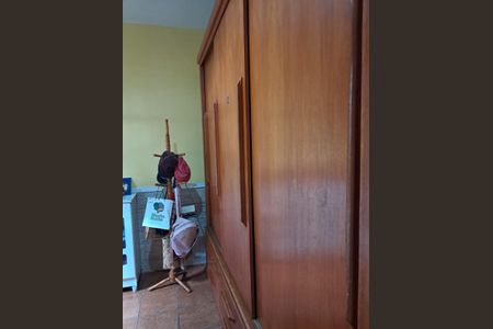 Casa para alugar com 60m², 2 quartos e 2 vagas Casa para alugar com 60m², 2 quartos e 2 vagasQuarto 1