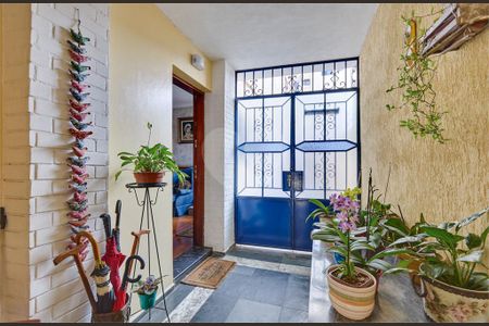 Casa à venda com 3 quartos, 240m² em Vila Alexandria, São Paulo