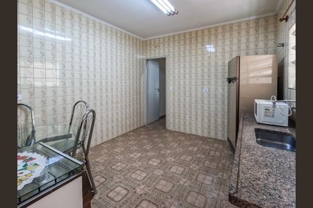 Casa à venda com 180m², 3 quartos e 3 vagas