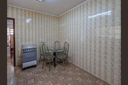 Casa à venda com 180m², 3 quartos e 3 vagas