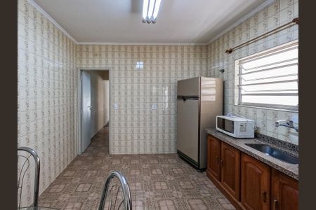 Casa à venda com 180m², 3 quartos e 3 vagas