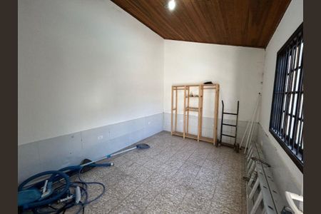 Casa à venda com 4 quartos, 227m² em Itaipu, Niterói