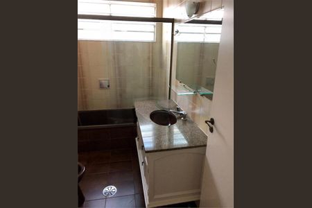 Casa à venda com 140m², 3 quartos e 2 vagas