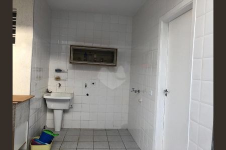 Casa à venda com 140m², 3 quartos e 2 vagas