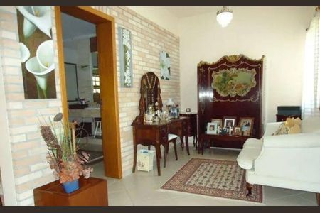 Casa à venda com 3 quartos, 450m² em Vila Irmaos Arnoni, São Paulo