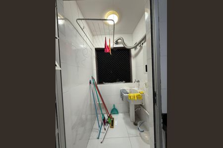 Área de serviço de apartamento para alugar com 1 quarto, 57m² em Jardim Calux, São Bernardo do Campo