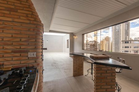 Apartamento à venda com 324m², 5 quartos e 4 vagas Apartamento à venda com 324m², 5 quartos e 4 vagasTerraço