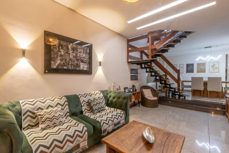 Apartamento à venda com 324m², 5 quartos e 4 vagas Apartamento à venda com 324m², 5 quartos e 4 vagasSala