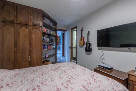 Apartamento à venda com 324m², 5 quartos e 4 vagasQuarto 4