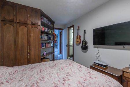Apartamento à venda com 324m², 5 quartos e 4 vagas Apartamento à venda com 324m², 5 quartos e 4 vagasQuarto 4