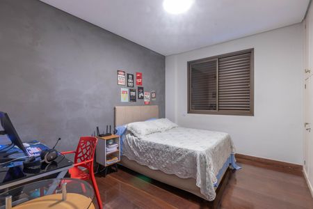 Apartamento à venda com 324m², 5 quartos e 4 vagas Apartamento à venda com 324m², 5 quartos e 4 vagasQuarto 3