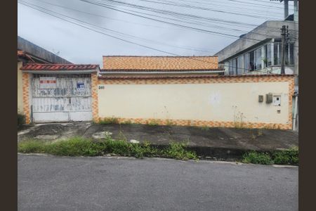 Casa para alugar com 360m², 3 quartos e 1 vagaFachada