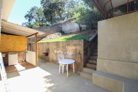 Casa para alugar com 199m², 1 quarto e 1 vagaQuintal