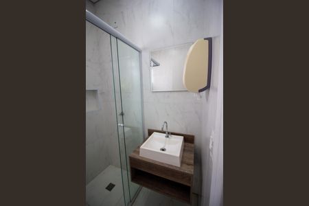 Casa para alugar com 320m², 4 quartos e 5 vagasBanheiro 