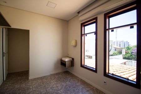 Casa para alugar com 320m², 4 quartos e 5 vagasQuarto 1