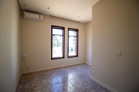 Casa para alugar com 320m², 4 quartos e 5 vagasQuarto 2