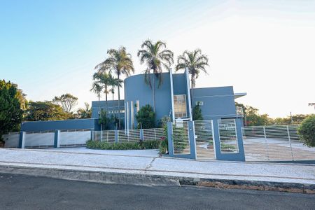Fachada  de casa de condomínio para alugar com 6 quartos, 1000m² em Colinas do Mosteiro de Itaici, Indaiatuba
