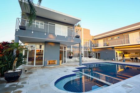 Casa de condomínio para alugar com 1000m², 6 quartos e 17 vagas Casa de condomínio para alugar com 1000m², 6 quartos e 17 vagaspisicina