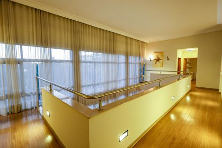Casa de condomínio para alugar com 1000m², 6 quartos e 17 vagas Casa de condomínio para alugar com 1000m², 6 quartos e 17 vagasCorredor