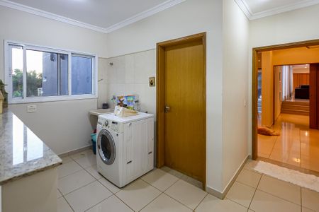 Casa de condomínio para alugar com 1000m², 6 quartos e 17 vagas Casa de condomínio para alugar com 1000m², 6 quartos e 17 vagasÁrea comum