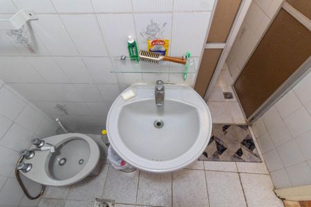 Apartamento à venda com 70m², 2 quartos e 1 vagaBanheiro social