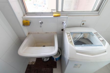 Apartamento à venda com 70m², 2 quartos e 1 vagaÁrea de serviço