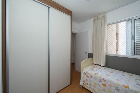 Apartamento à venda com 93m², 3 quartos e 3 vagasQUARTO2