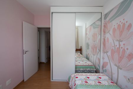 Apartamento à venda com 93m², 3 quartos e 3 vagasQUARTO3