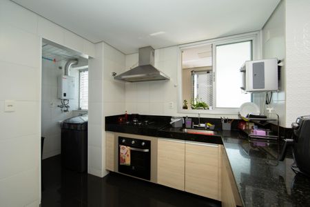 Apartamento à venda com 93m², 3 quartos e 3 vagasCOZINHA