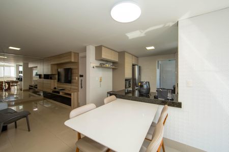 Apartamento à venda com 93m², 3 quartos e 3 vagasSALA