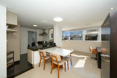 Apartamento à venda com 93m², 3 quartos e 3 vagasSALA