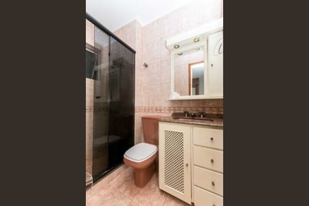 Banheiro de apartamento para alugar com 2 quartos, 85m² em Centro Histórico, Porto Alegre