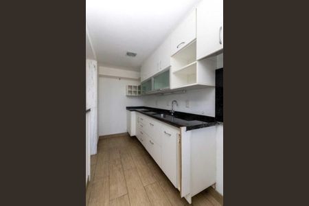 Cozinha de apartamento para alugar com 2 quartos, 85m² em Centro Histórico, Porto Alegre