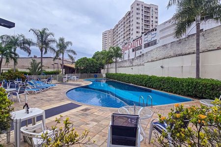 Apartamento à venda com 58m², 2 quartos e 1 vagaÁrea comum - Piscina