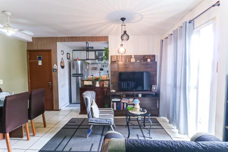 Sala de apartamento à venda com 2 quartos, 58m² em Del Castilho, Rio de Janeiro