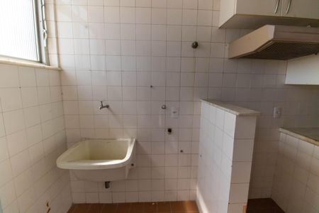 Apartamento à venda com 80m², 2 quartos e 1 vagaCozinha e Área de Serviço