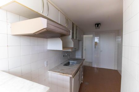 Apartamento à venda com 80m², 2 quartos e 1 vagaCozinha e Área de Serviço