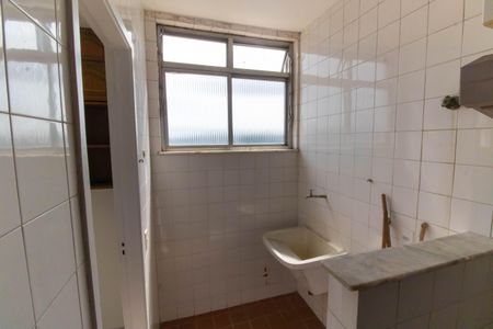 Apartamento à venda com 80m², 2 quartos e 1 vagaCozinha e Área de Serviço