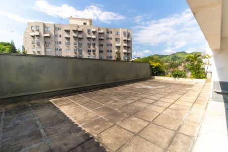 Apartamento à venda com 80m², 2 quartos e 1 vagaÁrea comum