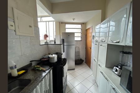 Apartamento para alugar com 82m², 2 quartos e sem vagaCozinha